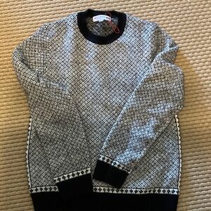 Black & White Patterned Crewneck Sweater Uniqlo